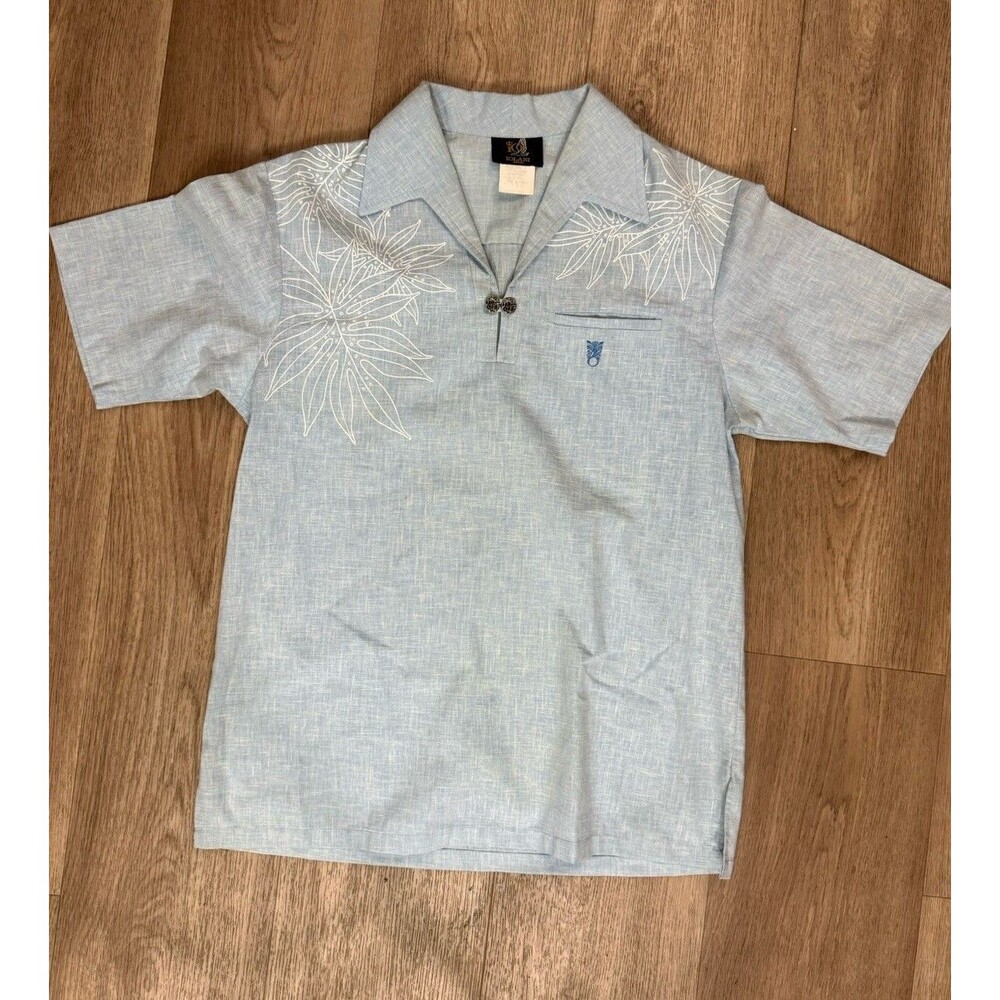 Vtg 70s IOLANI Hawaii Shirt M Blue Embroidered Metal Button Tiki Camp